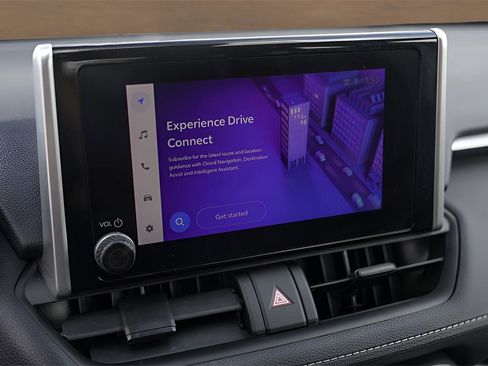 Used 2024 Toyota RAV4 XLE image 15