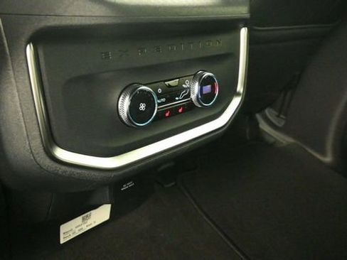 New 2026 Ford Expedition Platinum AWD/4WD image 12