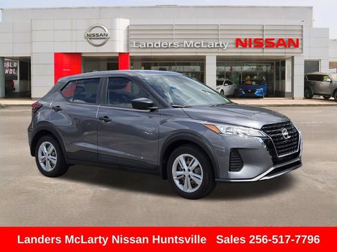 Used 2023 Nissan Kicks S FWD image 1