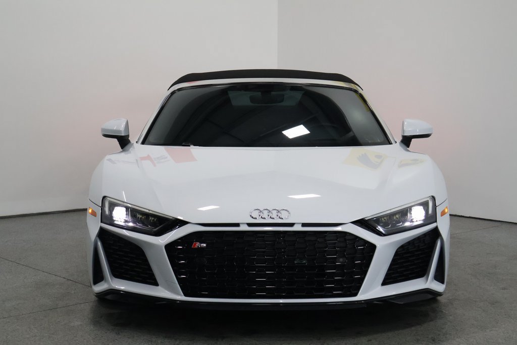 Used 2021 Audi R8 V10 w/ Premium Package RWD image 7