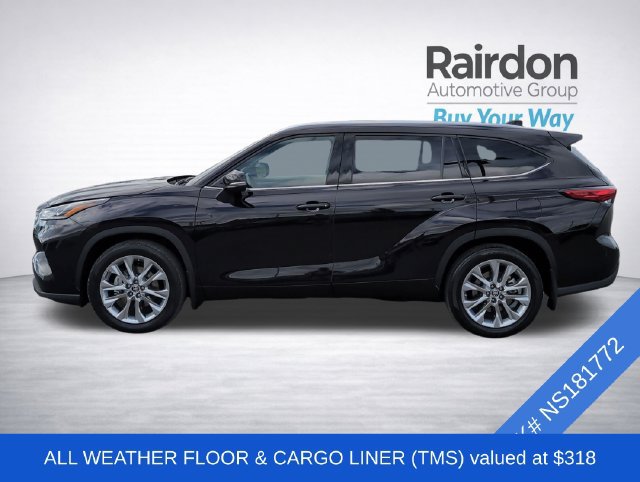 Used 2022 Toyota Highlander Limited AWD/4WD image 4