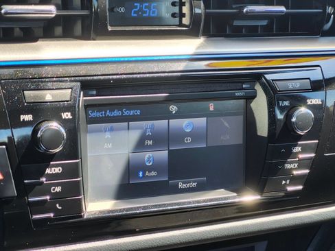 Used 2016 Toyota Corolla S FWD image 20
