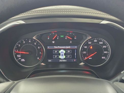 Used 2025 Chevrolet Blazer LT AWD/4WD image 26