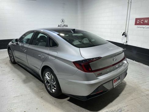 Used 2020 Hyundai Sonata SEL w/ Convenience + Sunroof Package image 4