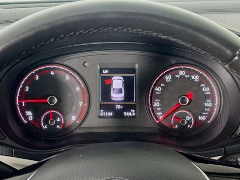 Used 2021 Volkswagen Passat 2.0T SE image 16