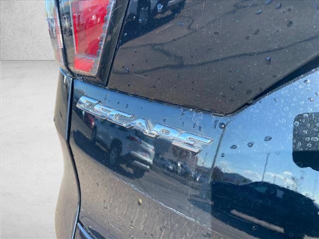 Used 2018 Ford Escape S FWD image 17