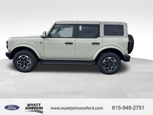 New 2026 Ford Bronco Outer Banks AWD/4WD image 6