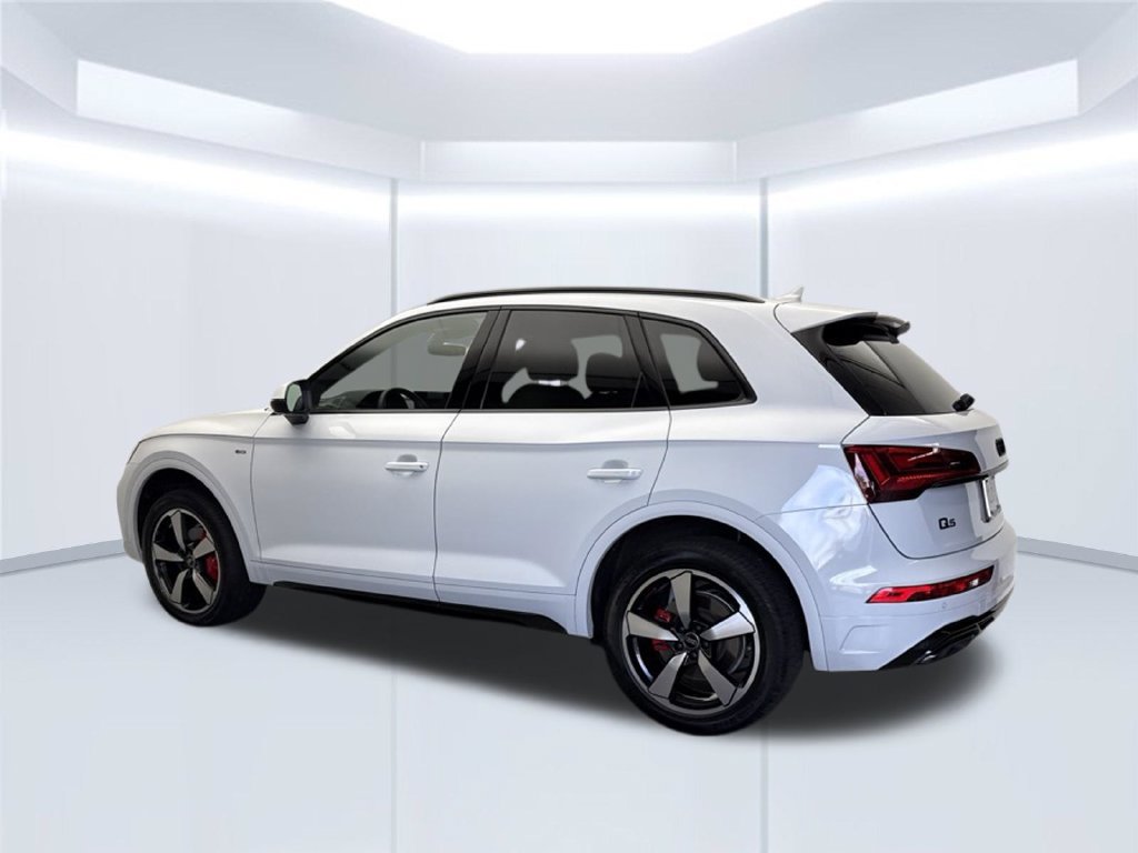 Used 2024 Audi Q5 2.0T Premium Plus w/ Premium Plus Package AWD/4WD image 4