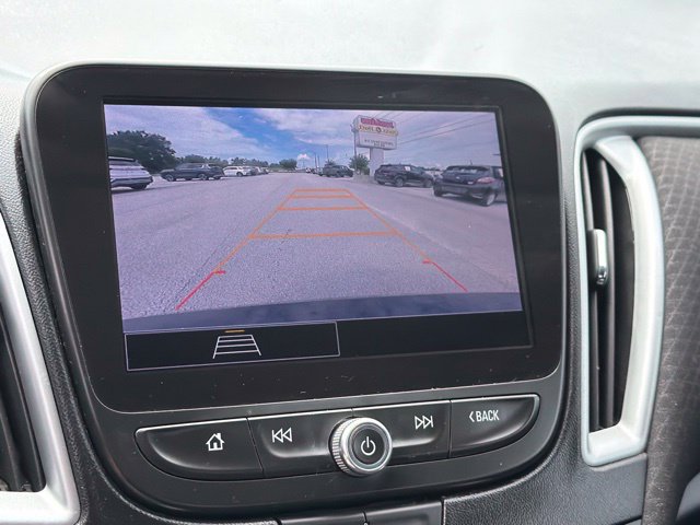 Used 2023 Chevrolet Malibu LT FWD image 25