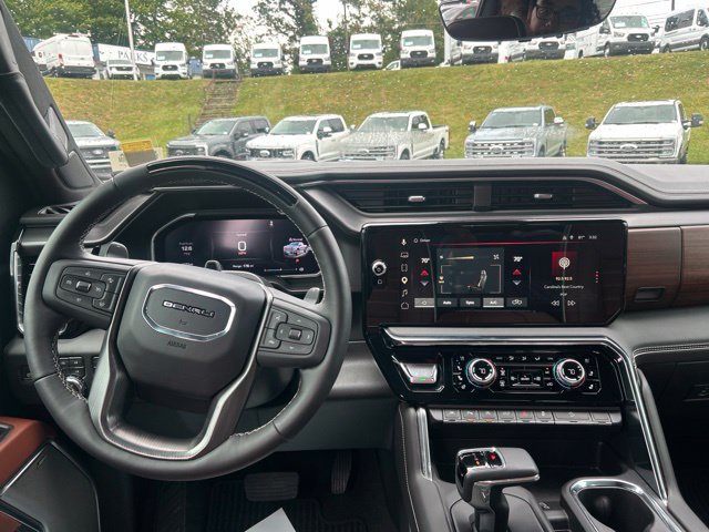 Used 2026 GMC Sierra 1500 Denali Ultimate AWD/4WD image 9