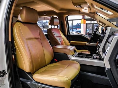 Used 2022 Ford F250 Lariat w/ Lariat Value Package image 31