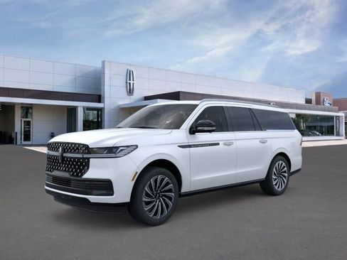 New 2025 Lincoln Navigator L Black Label image 1