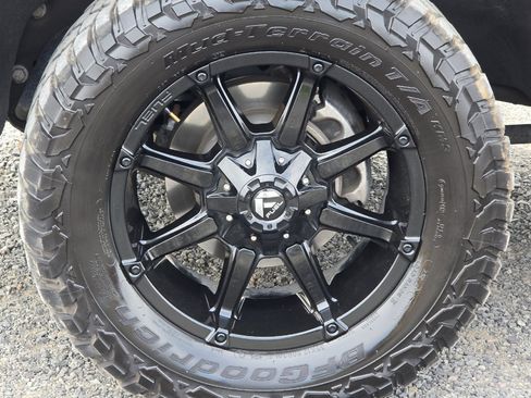 Used 2024 Chevrolet Silverado 2500 LTZ w/ LTZ Plus Package image 46