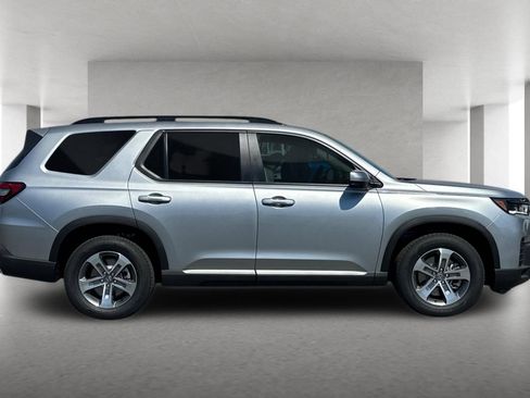 New 2026 Honda Pilot EX-L image 3