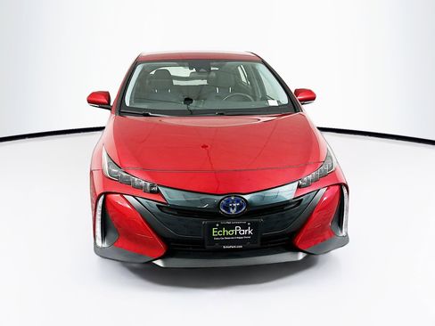 Used 2018 Toyota Prius Prime Plus FWD image 2