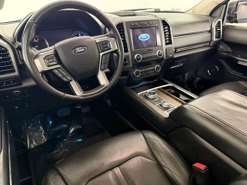 Used 2020 Ford Expedition Max Platinum image 19