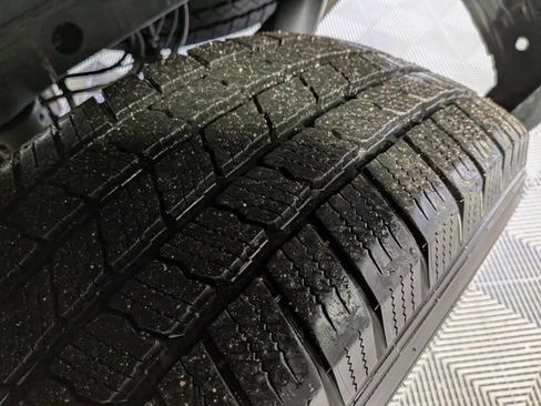 Used 2019 Ford F150 Platinum w/ Equipment Group 701A Luxury image 36