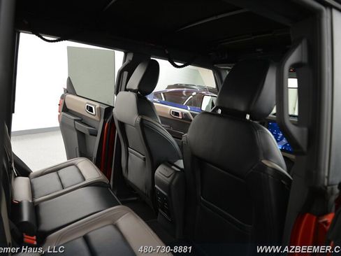 Used 2024 Ford Bronco Wildtrak image 21