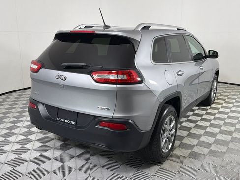 Used 2014 Jeep Cherokee Latitude w/ Comfort/Convenience Group AWD/4WD image 5