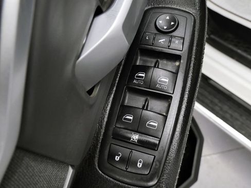 Used 2020 RAM 2500 Big Horn w/ Level 1 Equipment Group AWD/4WD image 14