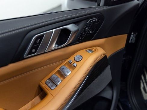 Certified 2023 BMW X7 xDrive40i w/ M Sport Package image 12