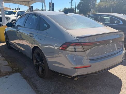 Used 2025 Honda Accord Sport image 4