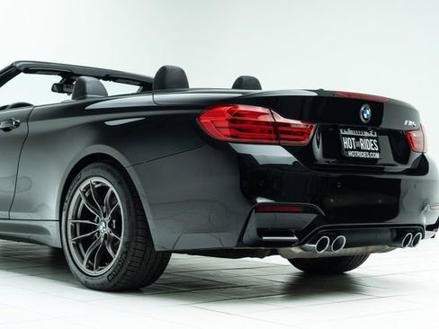Used 2015 BMW M4 Convertible image 20