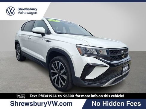 Used 2023 Volkswagen Taos SE w/ Panoramic Sunroof Package AWD/4WD image 1