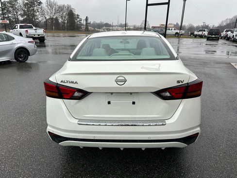 Used 2023 Nissan Altima 2.5 SV image 6