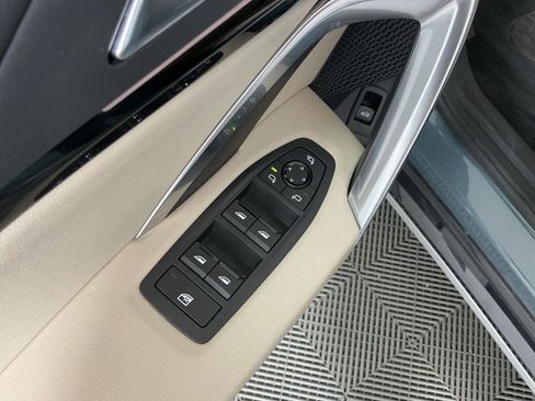 Certified 2025 BMW X1 xDrive28i w/ Convenience Package image 21