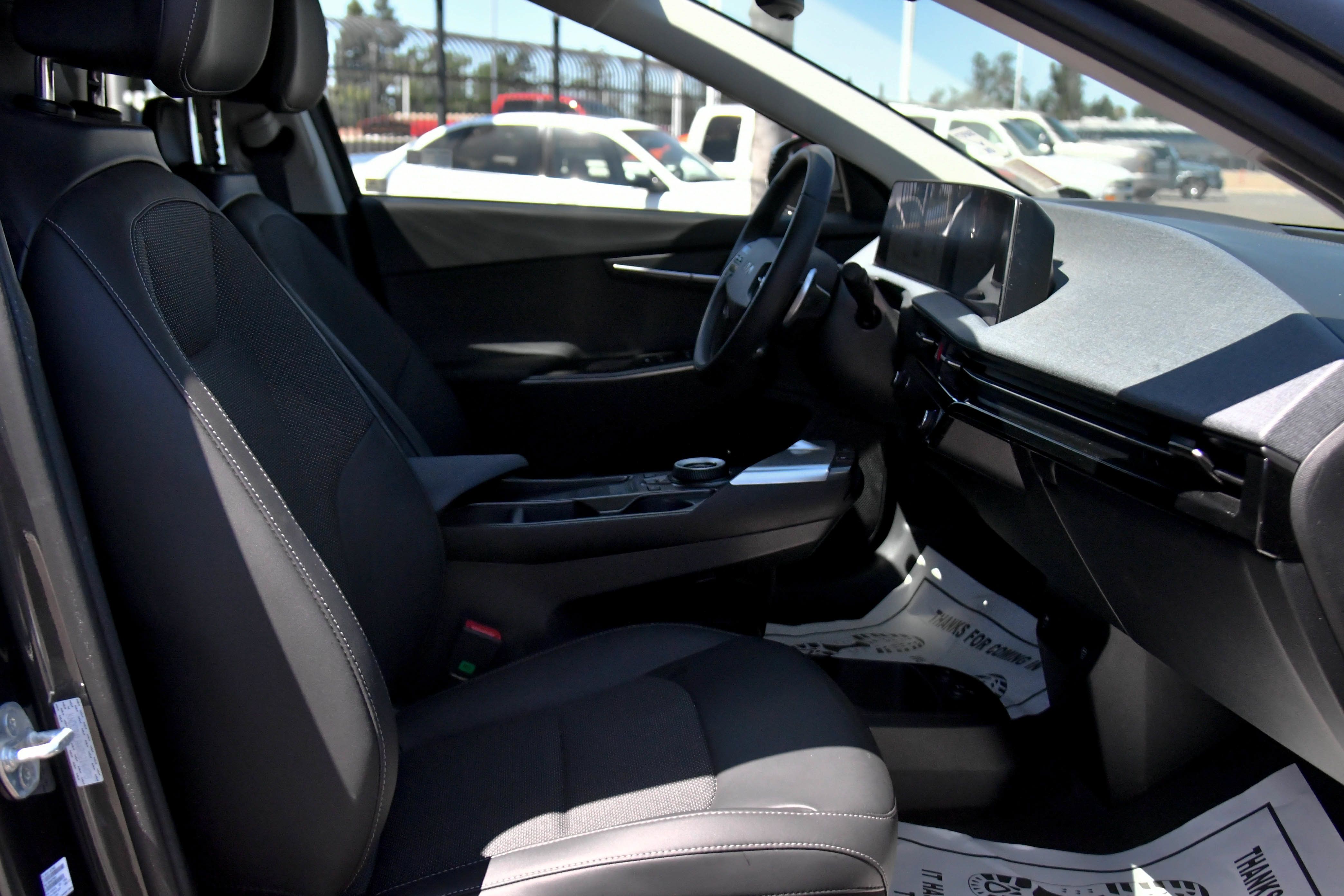 Used 2024 Kia EV6 Light RWD image 48