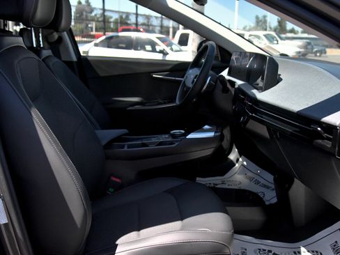 Used 2024 Kia EV6 Light RWD image 48