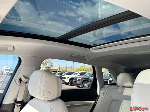 Used 2019 Audi e-tron Premium Plus AWD/4WD image 31