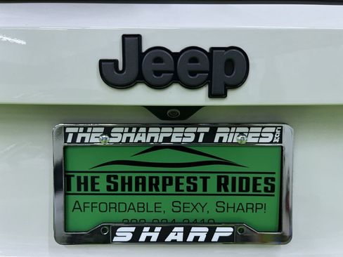Used 2016 Jeep Renegade Trailhawk AWD/4WD image 12