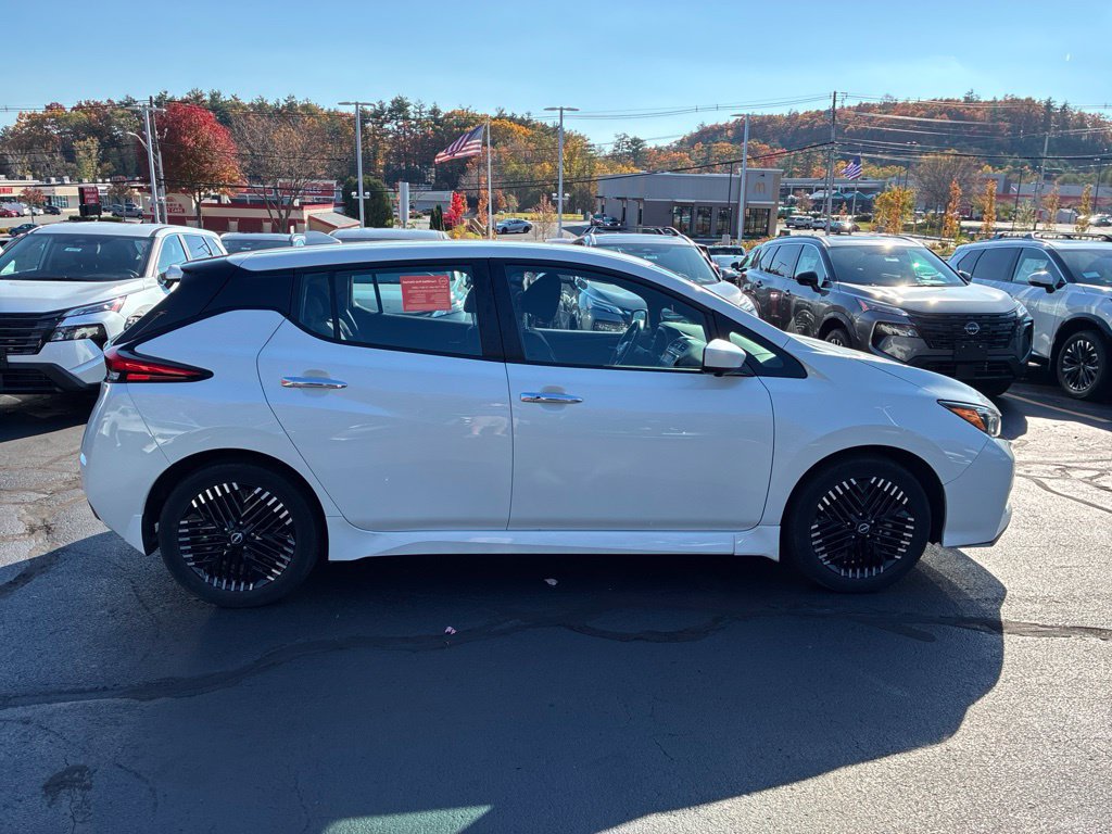 Certified 2023 Nissan Leaf SV Plus FWD image 8