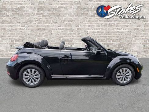 Used 2019 Volkswagen Beetle 2.0T S FWD image 3