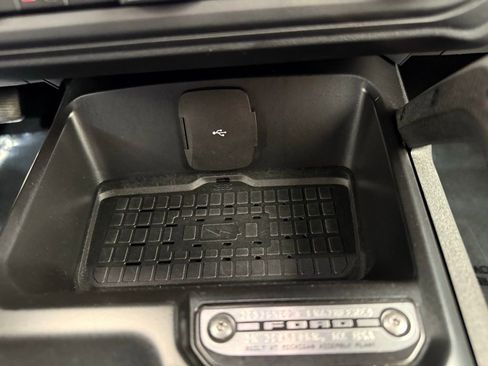 Used 2024 Ford Bronco Outer Banks image 39