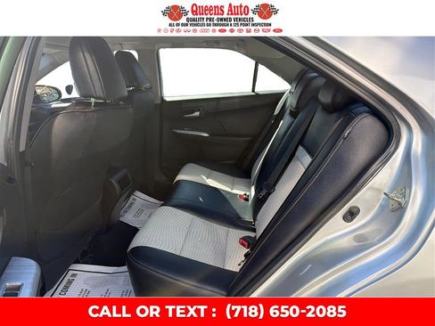 Used 2013 Toyota Camry SE image 11