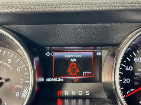 Used 2018 Ford Mustang GT Premium RWD image 15