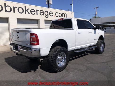 Used 2022 RAM 2500 Big Horn w/ Level 1 Equipment Group AWD/4WD image 8