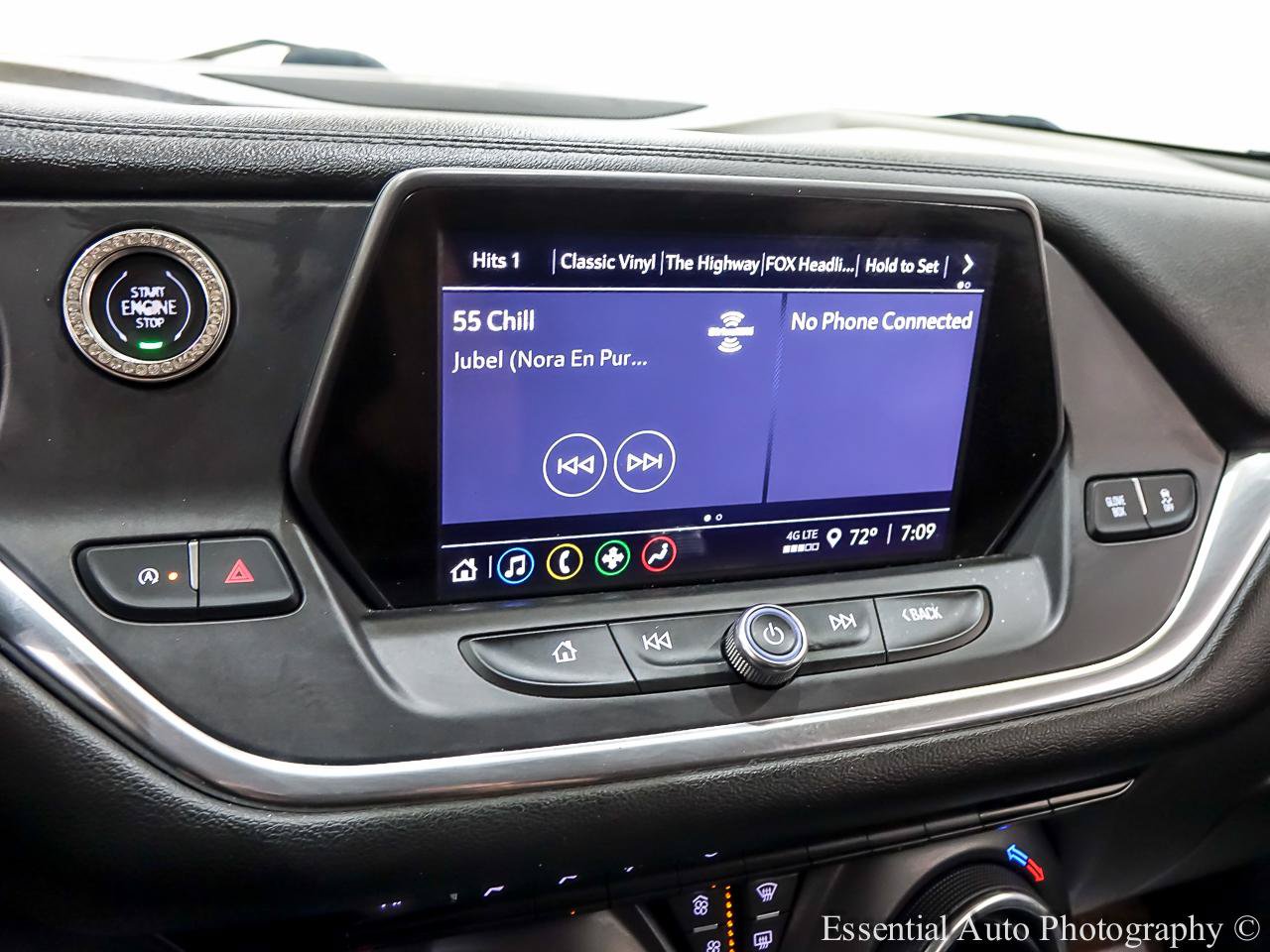 Used 2021 Chevrolet Blazer LT FWD image 19