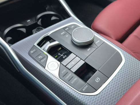 Used 2025 BMW 330i Base w/ M Sport Package image 34