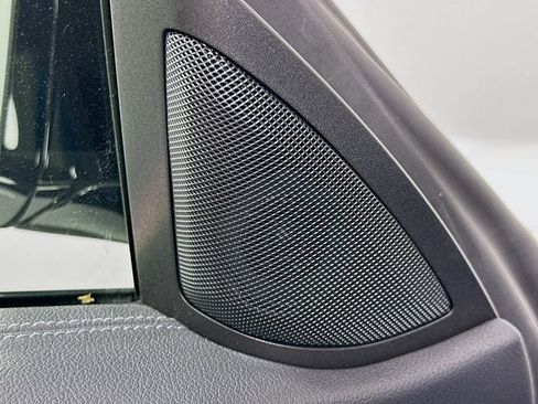 Used 2021 BMW 430i Coupe w/ M Sport Package image 19