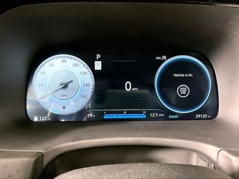 Used 2025 Hyundai Palisade SEL FWD image 12