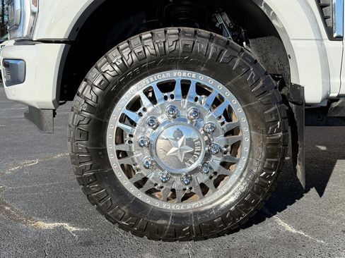Used 2025 Ford F450 Platinum w/ Platinum Plus Package AWD/4WD image 7