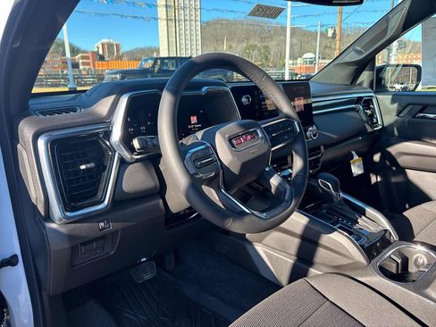 New 2026 GMC Canyon Elevation w/ Convenience Package image 14