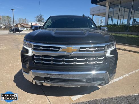 Used 2024 Chevrolet Silverado 1500 LTZ AWD/4WD image 8