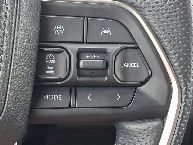 Used 2025 Toyota Tacoma TRD Off-Road AWD/4WD image 22