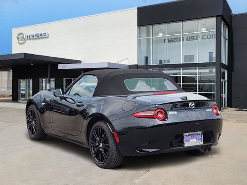 New 2026 MAZDA MX-5 Miata Club RWD image 4