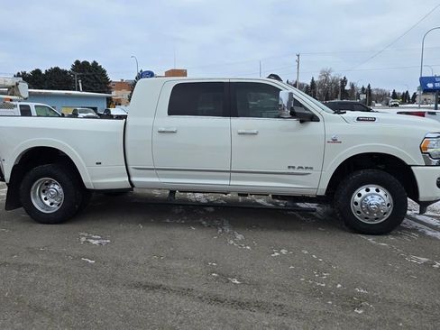 Used 2022 RAM 3500 Limited image 5